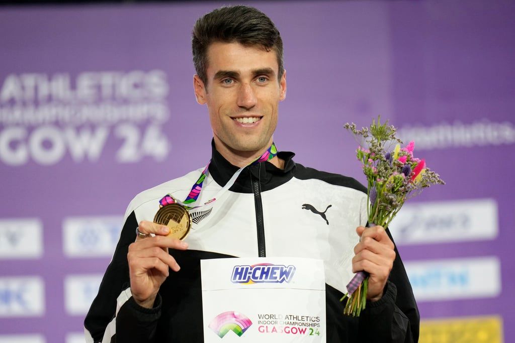 Kerr wins world indoor high jump title at Glasgow