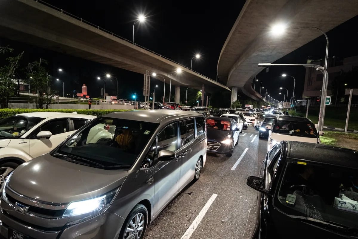 Nearly 2.3 million cleared Tuas, Woodlands checkpoints over Good Friday long weekend; expect heavy traffic on Hari Raya Puasa