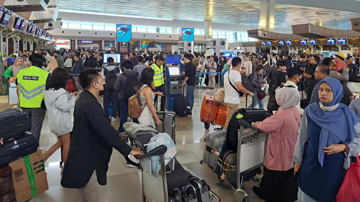 Puncak Arus Mudik Bandara Soekarno Hatta, Kepadatan Sejak Pukul 04.00 WIB Subuh