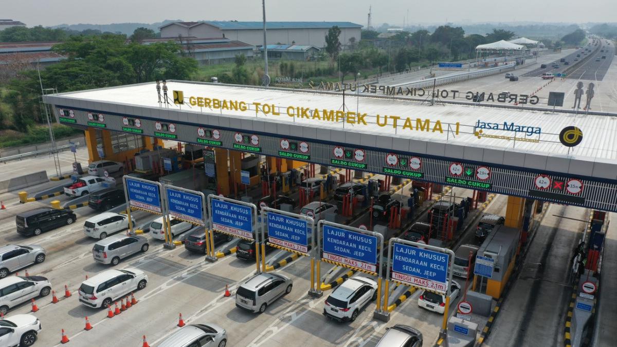 Setelah Disetop, Buka Tutup Contraflow Tol Jakarta-Cikampek Kembali Diterapkan