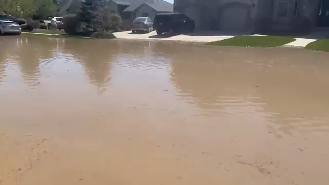 Two homes flooded in Highland after canal pipe stops working