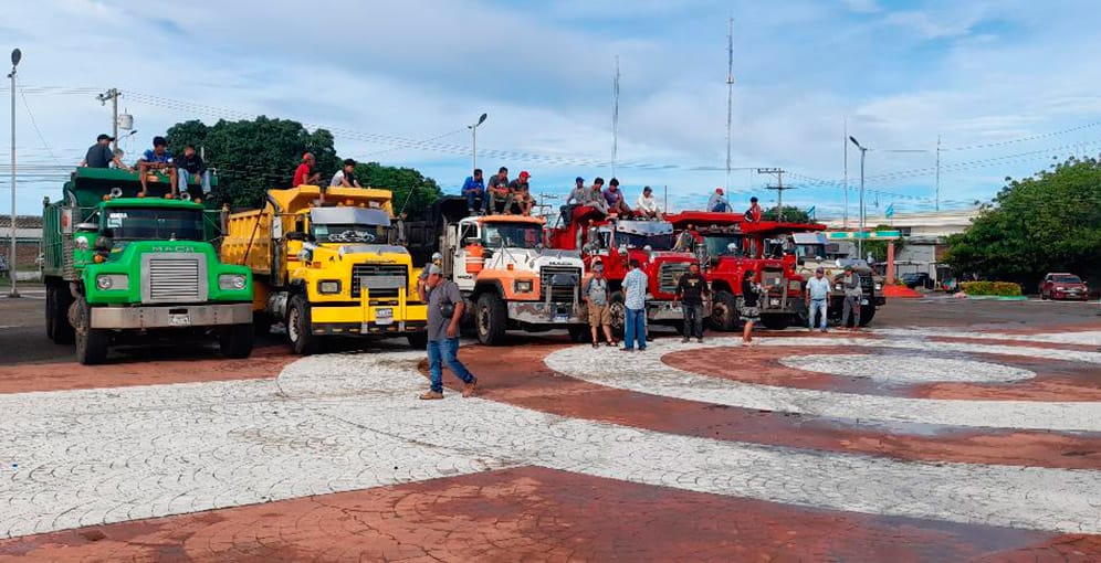 Megaoperativo de limpieza contra criaderos de zancudos - Diario La Tribuna