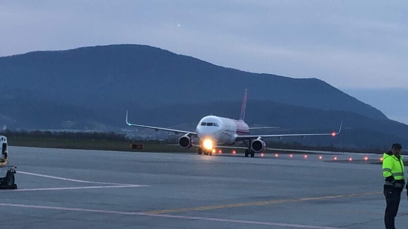 Aeroportul Brașov. Cinci zile cu zboruri - MyTex.ro