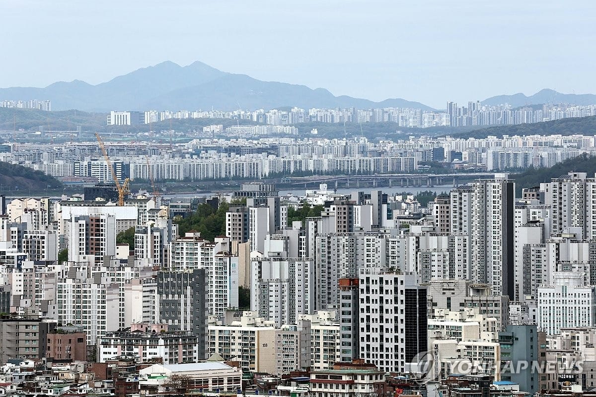 "서울 다 올랐는데, 우리집만"...성동 집값 가파른 상승, 노·도·강만 떨어져 - 매일경제