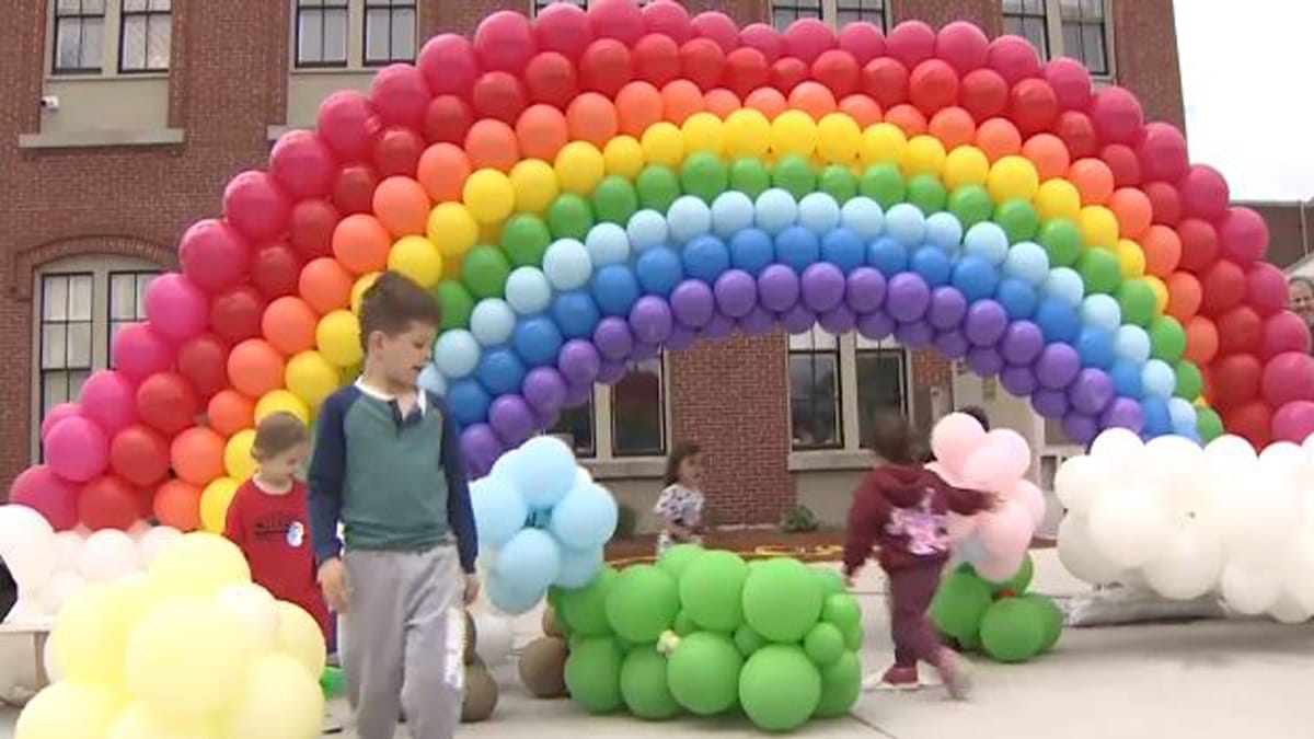 Andover community gathers for 'Rainbow Day' to mark 1 year since 5-year-old's tragic death - Boston News, Weather, Sports | WHDH 7News