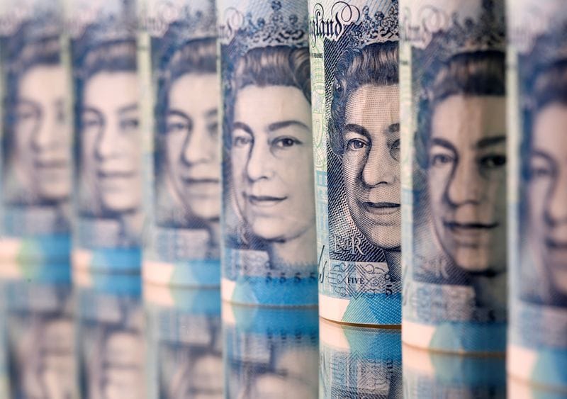 Sterling Falls as Johnson Says No Brexit Trade Deal 'Very Very Likely' - ExBulletin