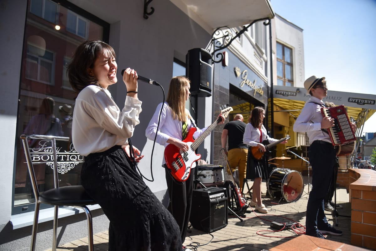 Artėja neeilinis savaitgalis: miestą kaitins nuo muzikų iki akrobatų  --  sekunde.lt