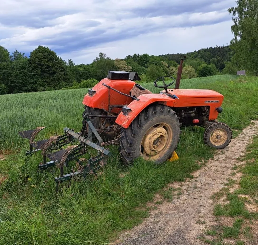 44-letni rolnik wjechał Ursusem do rowu. Zginął na miejscu