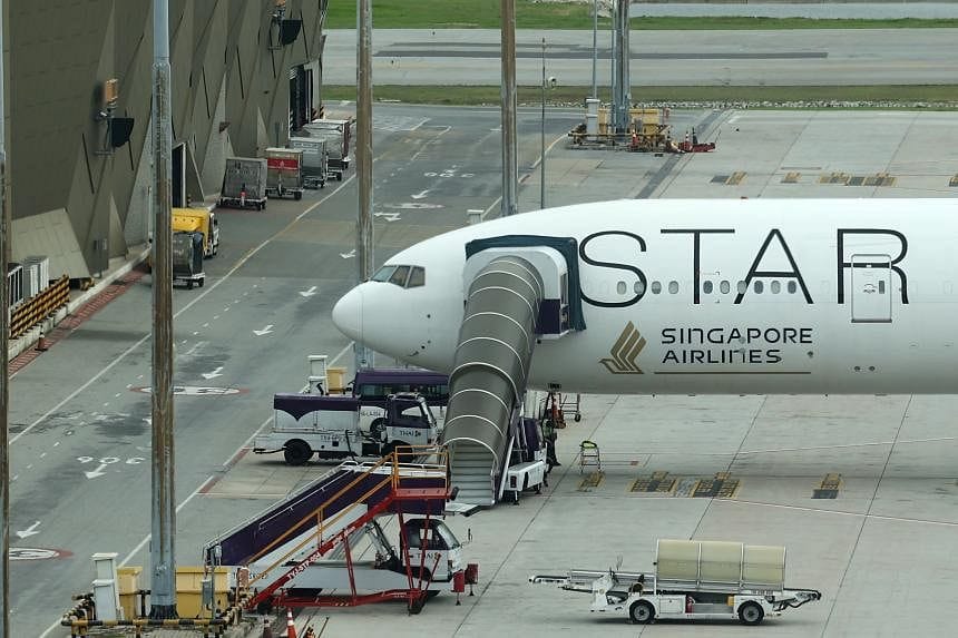 Plane involved in SQ321 incident returns to Singapore