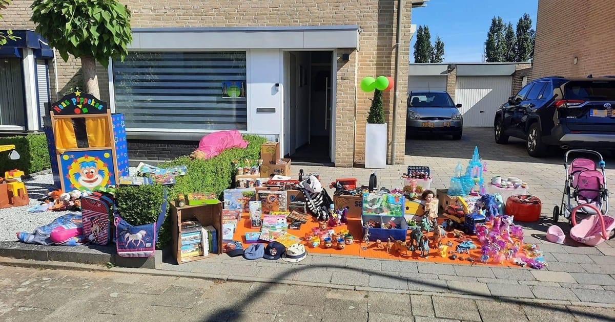 Garage Sale annex kofferbak verkoop