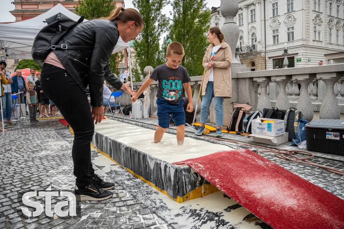 Ljubljana v duhu znanstveno eksperimentalnega čudenja