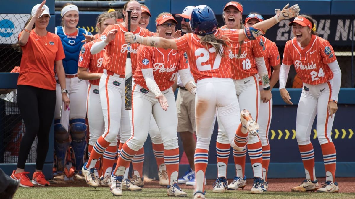 OU falls to Florida in stunner, still alive in WCWS