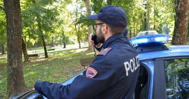 Bolzano, pregiudicato denunciato per spaccio al parco dei Cappuccini