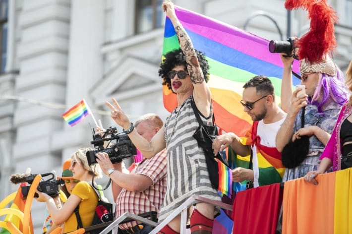 Vilniuje vyks LGBTIQ eitynės, bus teikiami Vaivorykštės apdovanojimai | BNS.lt