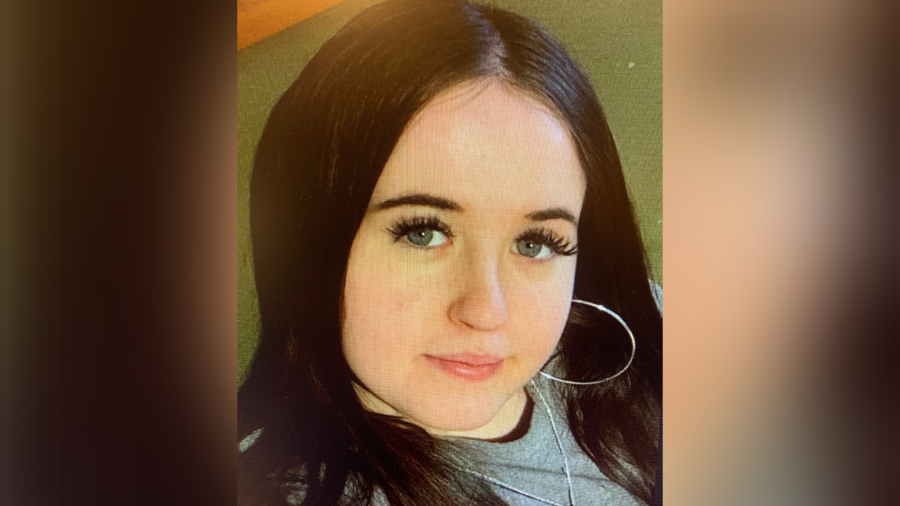 Police searching for runaway teen in East Bay