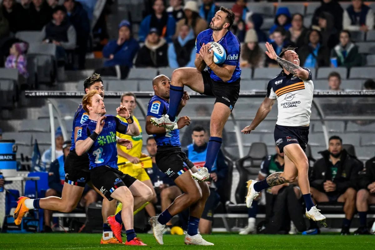 Blues, Chiefs to chase Super Rugby titles after long droughts