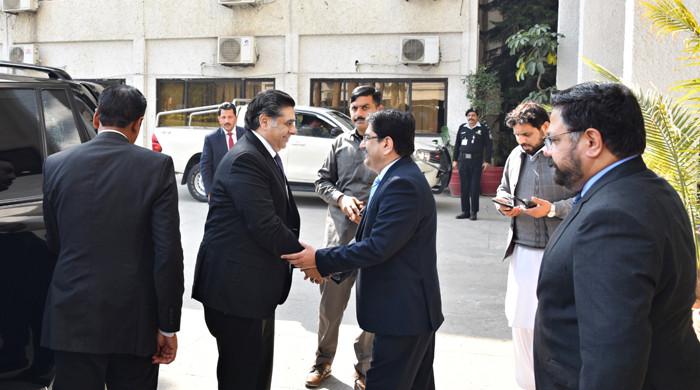 Interior minister visits FIA HQs