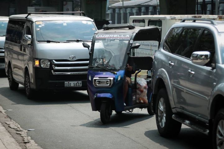 E-vehicles banned on major roads in Metro Manila