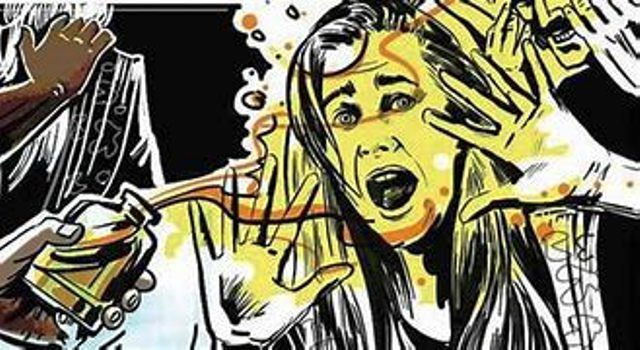 Three Girl Students Suffer Burn Injuries As Miscreant Throws Acid On Their Face In Karnataka