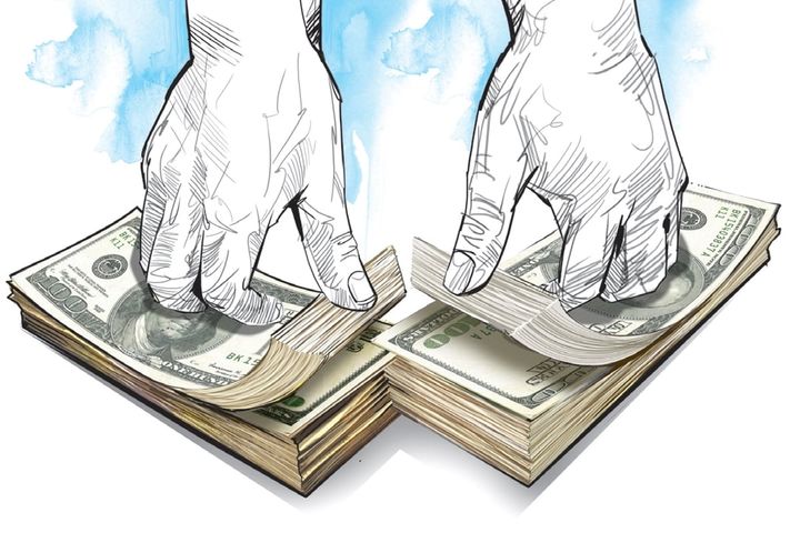 Betting on dollar: Non-resident Keralites shun FDs for alternative investment avenues