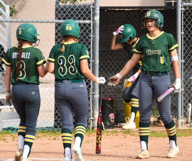 Temple City softball overcomes early deficit to beat Monrovia and notch 40th straight league win