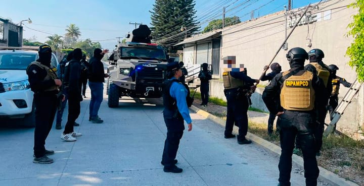 Policía decomisa armas y desmantela cámaras de bandidos en Siguatepeque - Diario La Tribuna