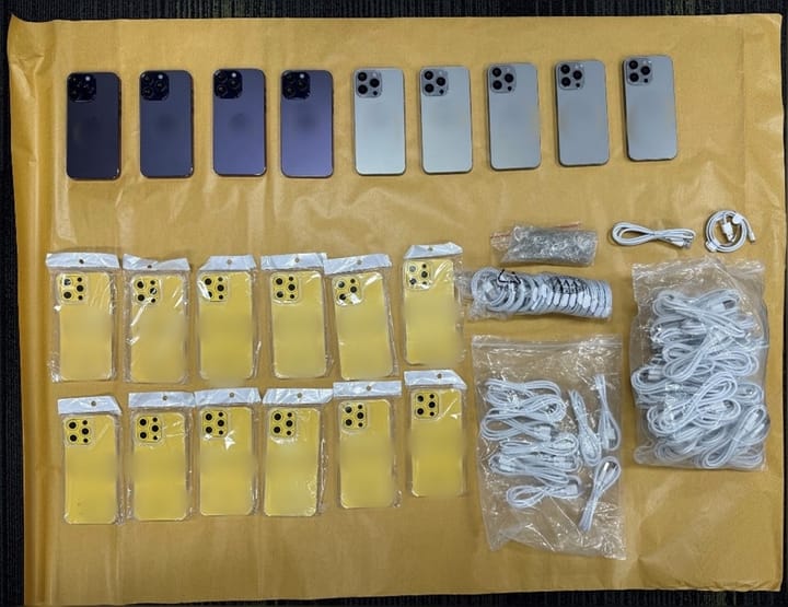 4 men arrested for allegedly selling fake phones at $600 each after claiming they were 'short of cash'