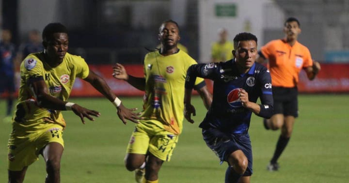 Motagua empata 0-0 con Génesis y se complican en la lucha por el liderato