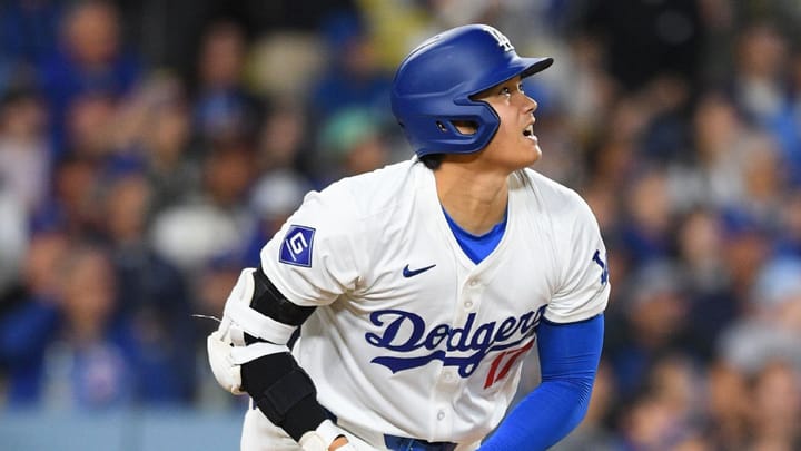 Ohtani hits 430-foot shot for first Dodgers homer