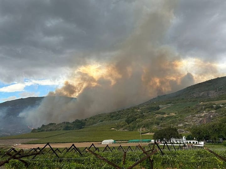 Rain helped contain multiple fires in Cape Winelands, says municipality