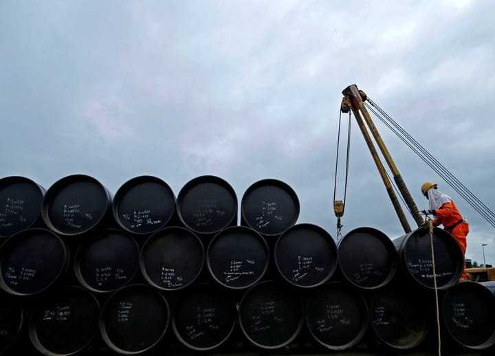 Oil slips amid easing Middle East tension