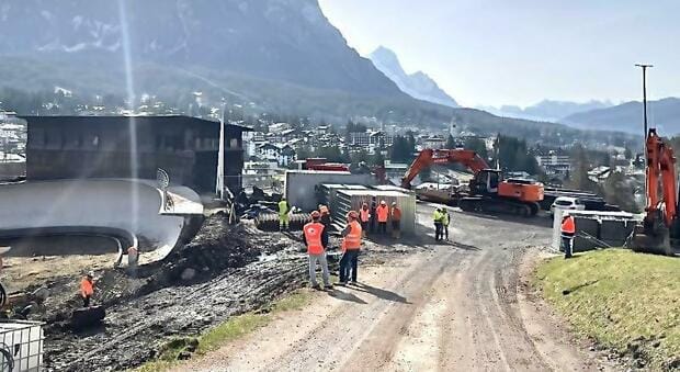 Milano-Cortina 2026: sopralluogo a Ronco, avanti tutta con i lavori per la pista da bob. La mappa del cantiere