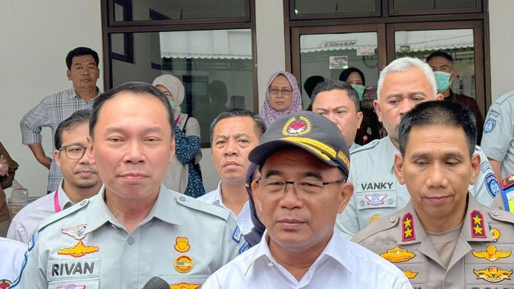 Menko PMK Imbau Pemudik Tak Bawa Pendatang Baru ke Kota, Singgung Tingginya Angka Pengangguran