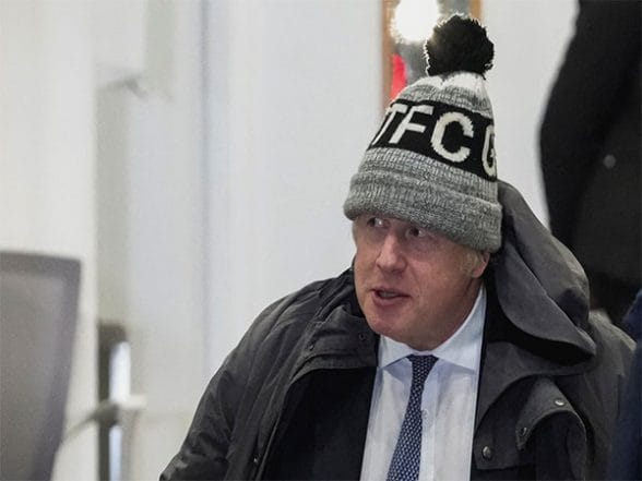 World News | UK: Boris Johnson Turned Away from Polling Station for Forgetting ID | LatestLY