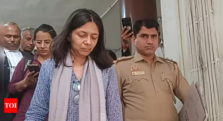 Swati Maliwal's medical report confirms injuries on left leg and right cheek | India News - Times of India