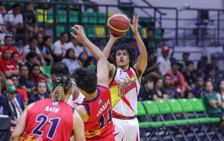 Terrence Romeo, Yeng Guiao make up after PBA semis spat