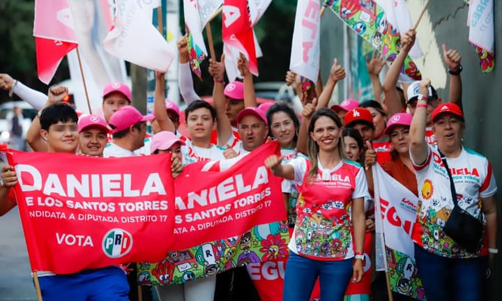 Con una campaña que busca la protección a la niñez: Daniela de los Santos