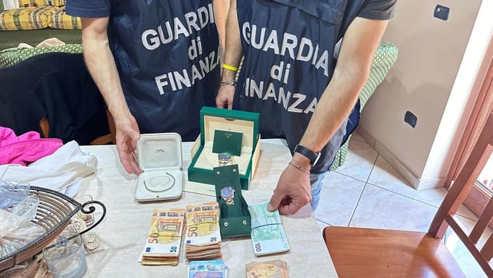 Ristoranti, blitz della Finanza a Bologna: in carcere un imprenditore, sequestrati beni per 2 milioni