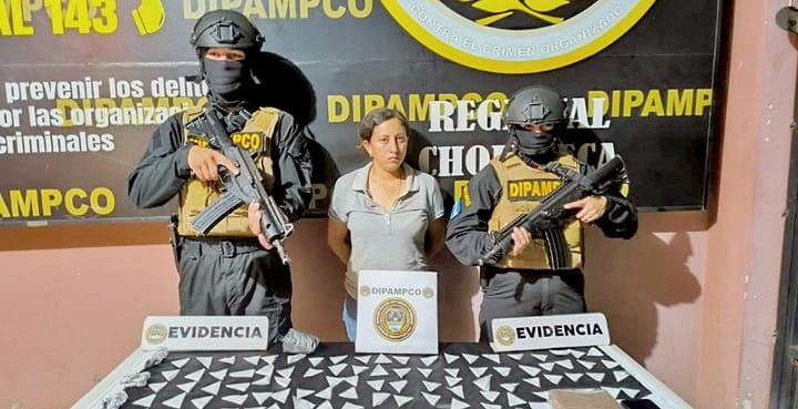 Un kilo de cocaína le decomisan a "La Flaca" - Diario La Tribuna