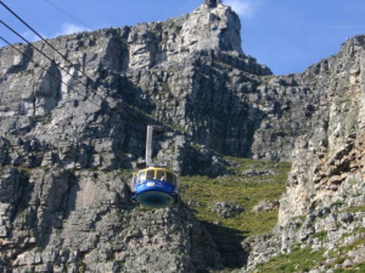 Free cable car birthday rides can be redeemed after maintenance done - Table Mountain Aerial Cableway Company