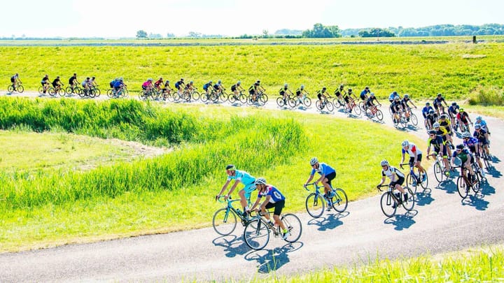 Jo de Roo toertocht vanaf Grote Markt in Goes